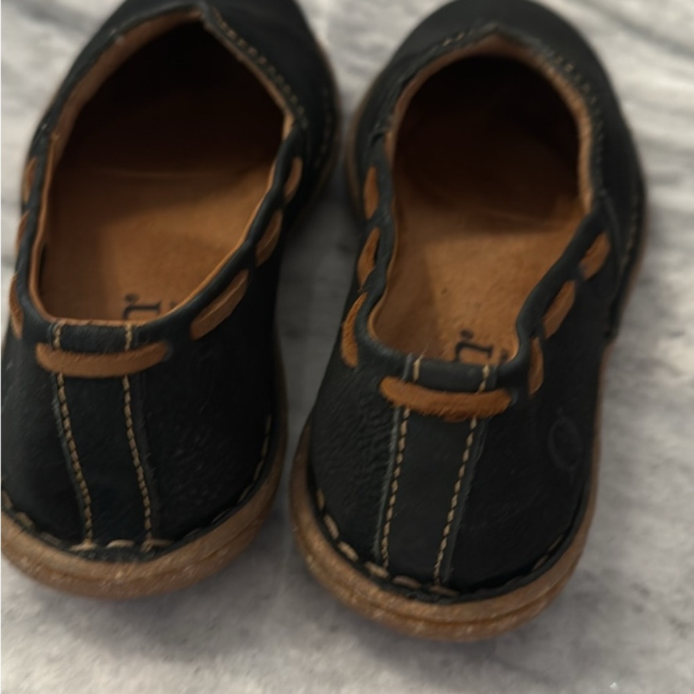 Born Black and Tan Women's Loafers